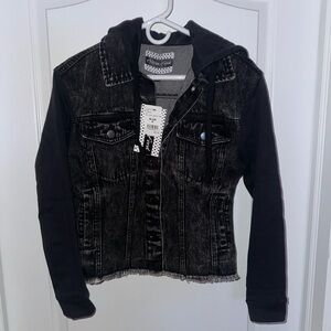 Women’s Alivia Ford Black Denim Jacket  Size Medium Brand New